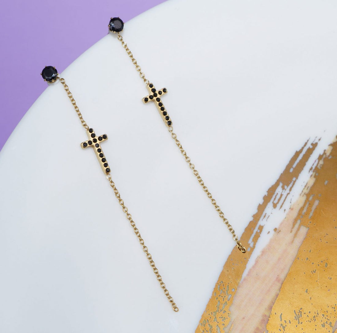 Aretes Cruces Negras Ref: B761