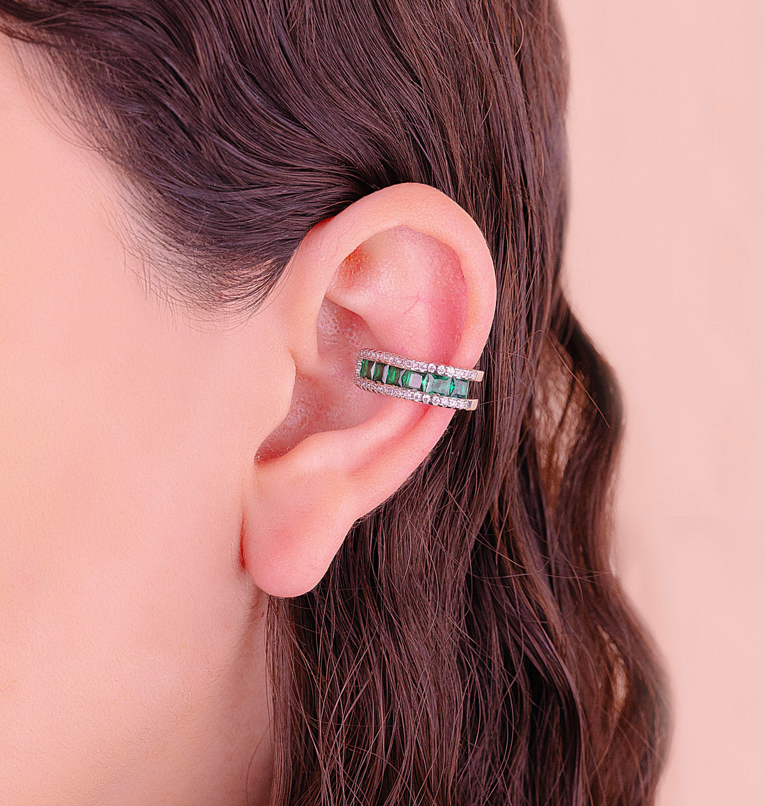 Ear Cuff Esmeralda Plateado  Ref: E407