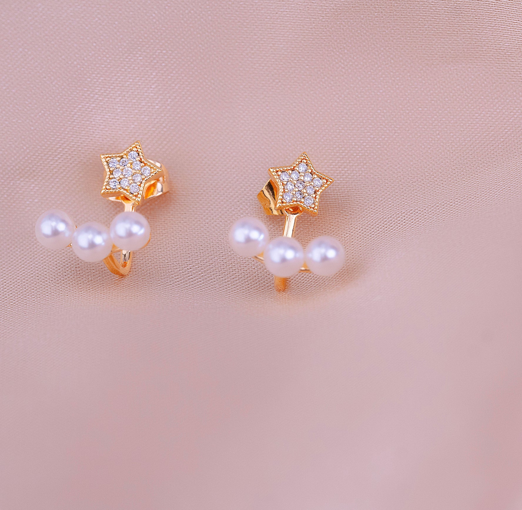 Aretes Estrellas Perlas  Ref: B1568