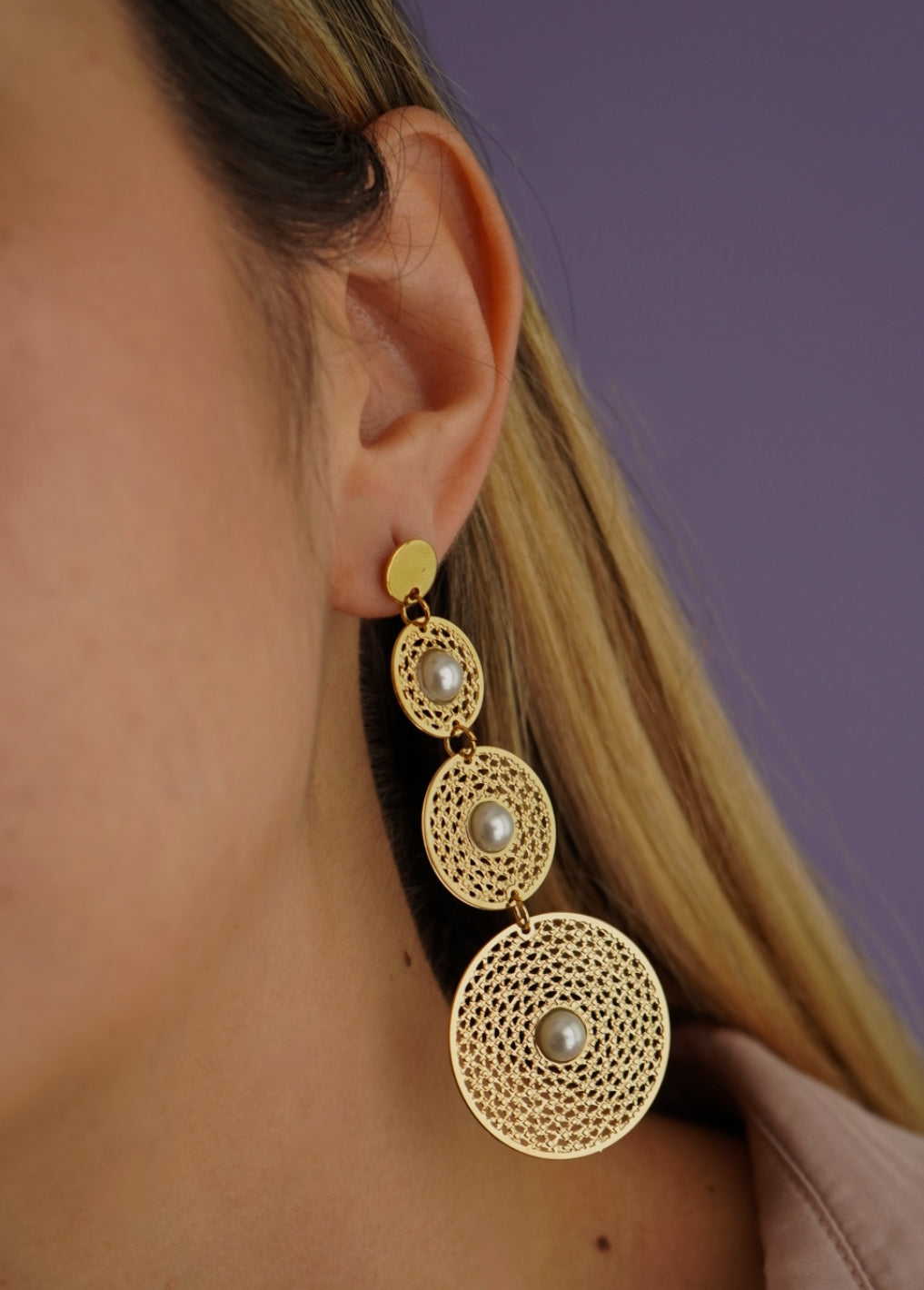 Aretes Círculos Perlas 2405: Ref