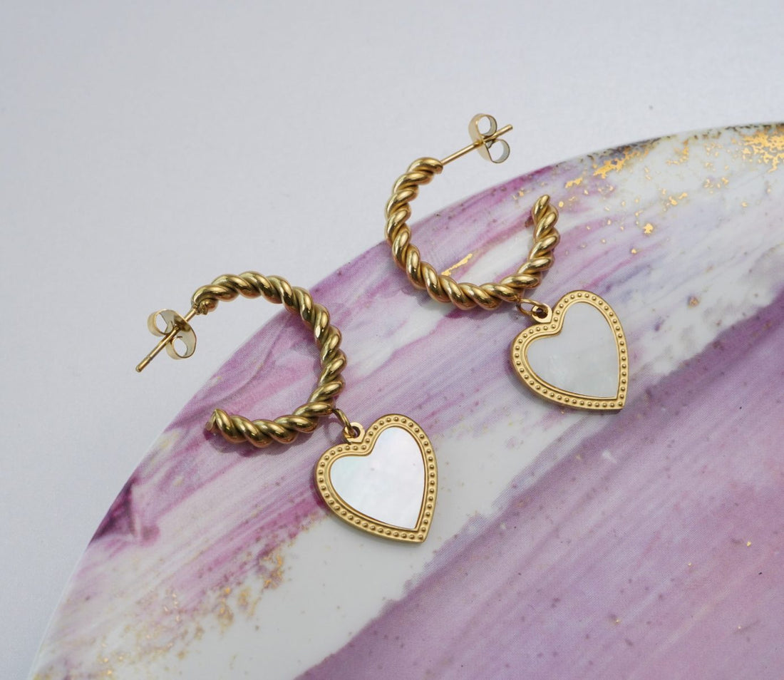 Aretes Corazones Nacarados 99938: Ref