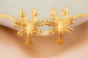 Aretes Langosta Dorados Ref:B2186