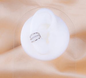 Ear Cuff Nova Plateado Ref: E1046